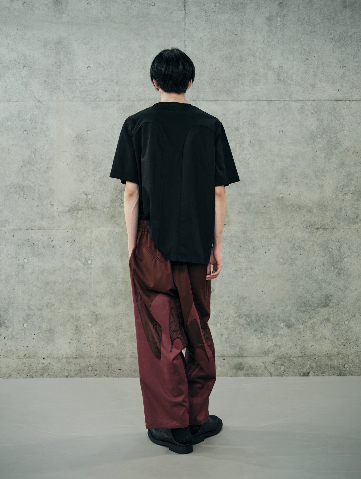 032Thin pointed logo sarouel pants (made to order)